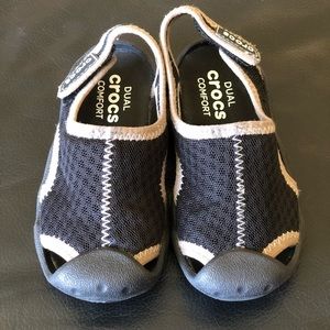 Dual Crocs Comfort Children’s Size 8